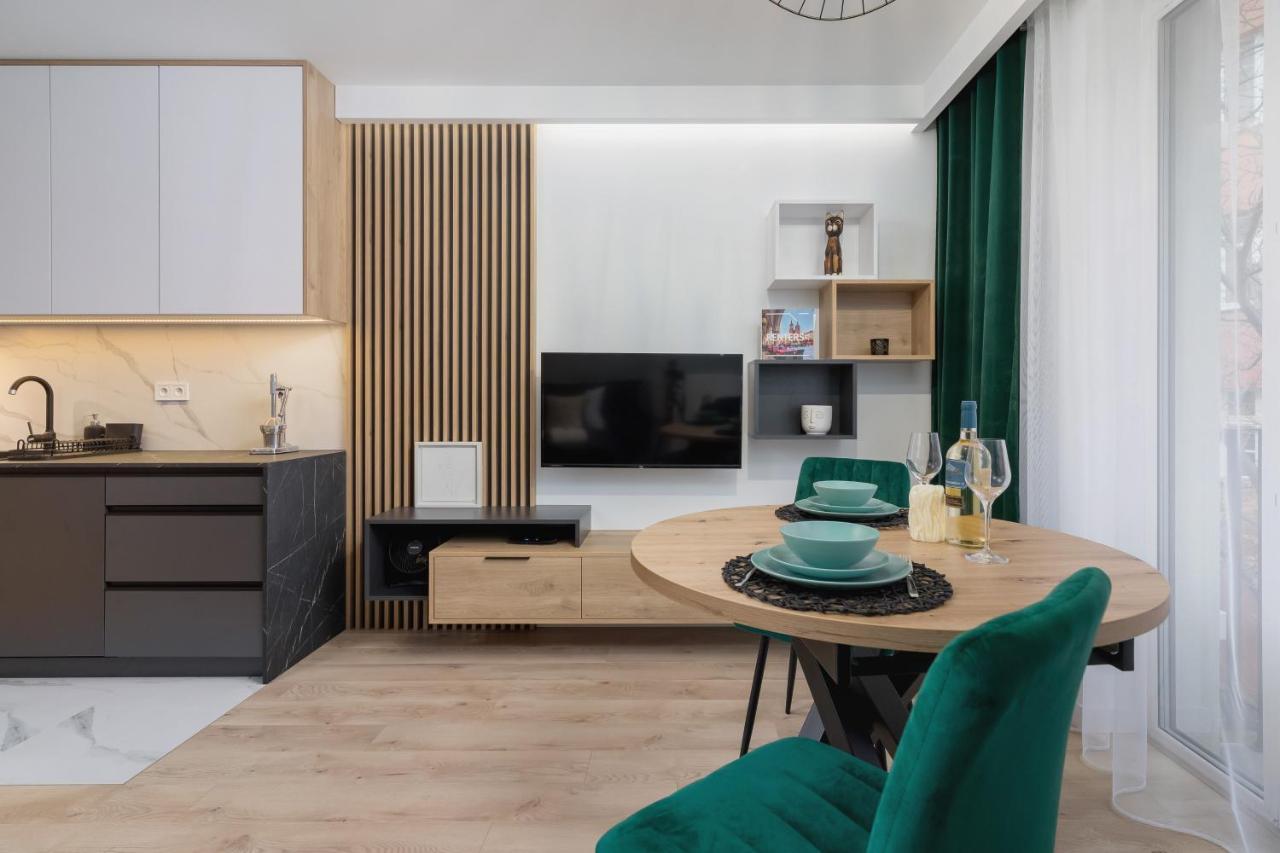 Deluxe Studio Cracow Arianska By Noclegi Renters Kraków Exteriör bild