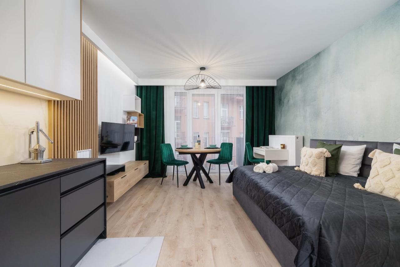Deluxe Studio Cracow Arianska By Noclegi Renters Kraków Exteriör bild