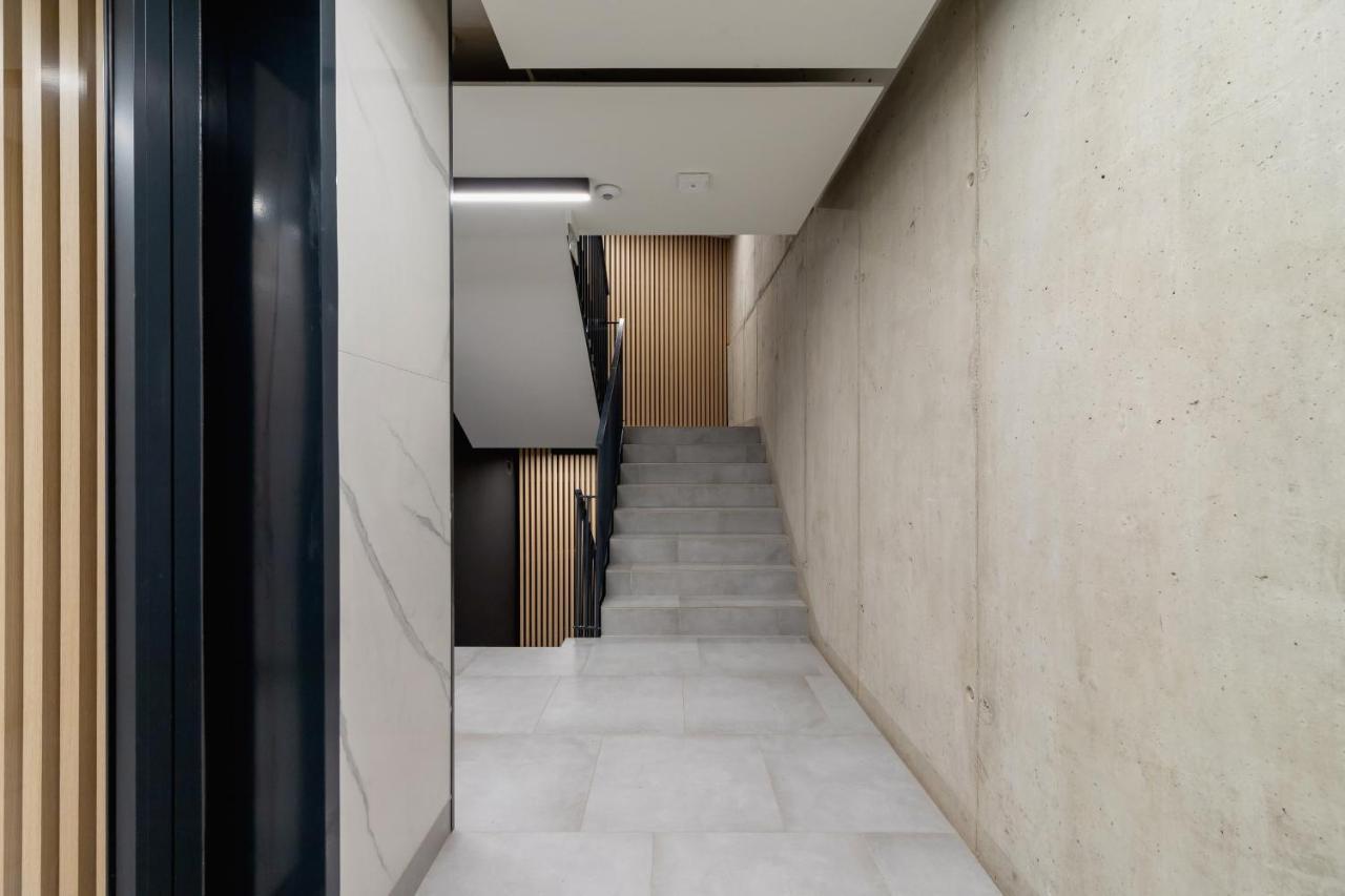 Deluxe Studio Cracow Arianska By Noclegi Renters Kraków Exteriör bild