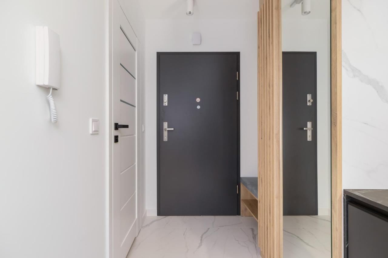 Deluxe Studio Cracow Arianska By Noclegi Renters Kraków Exteriör bild