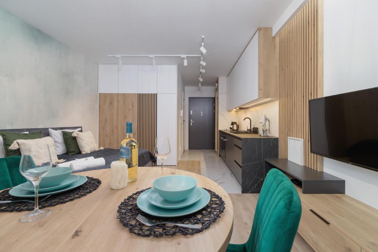 Deluxe Studio Cracow Arianska By Noclegi Renters Kraków Exteriör bild
