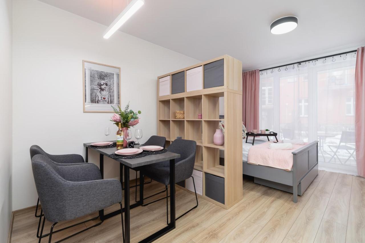 Deluxe Studio Cracow Arianska By Noclegi Renters Kraków Exteriör bild